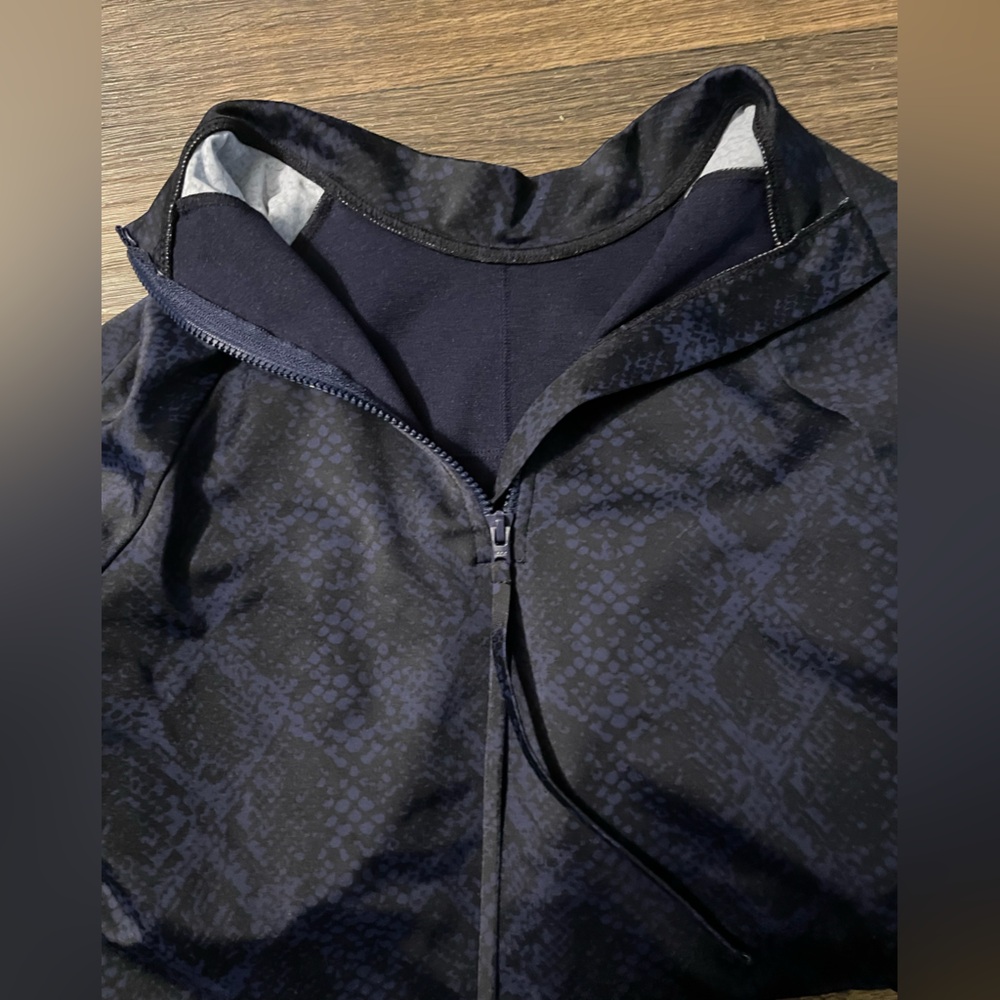 Athleta Blue Black Python Print Active Long Sleev… - image 2